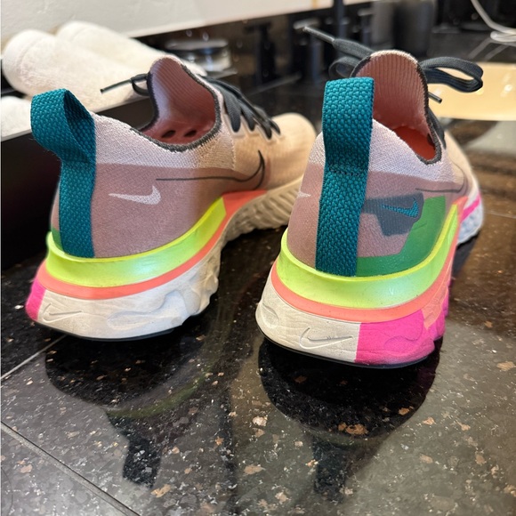 Nike React Sneakers in Beige, Pink, and Green - Picture 4 of 7